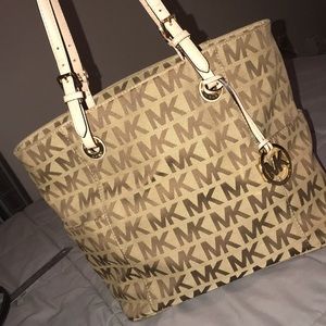 Authentic Michael Kors purse